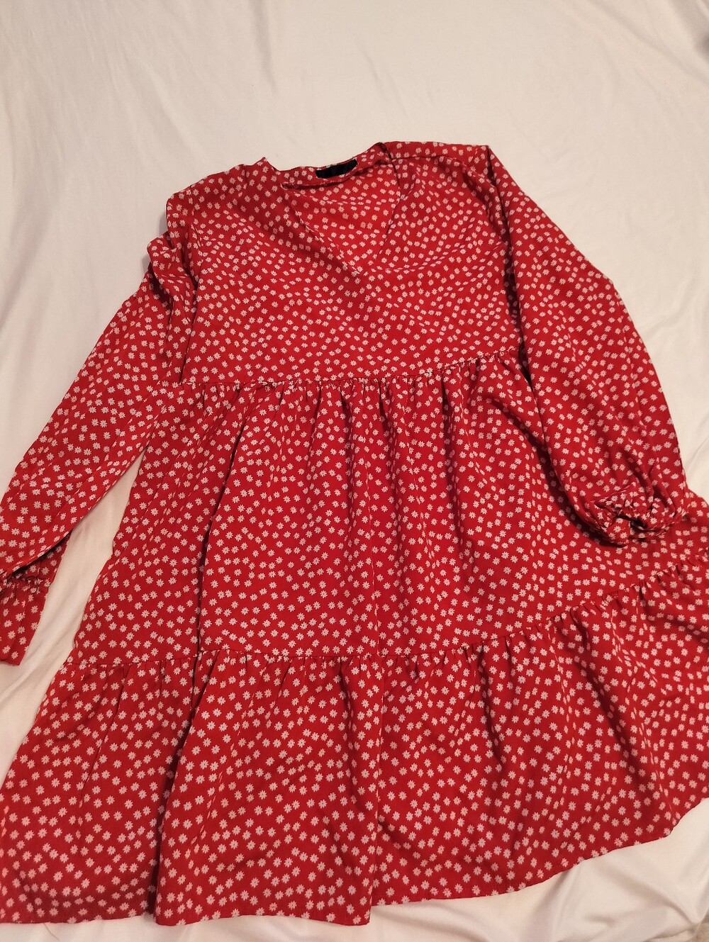 Women's Red Floral Tiered Long-Sleeve Dress